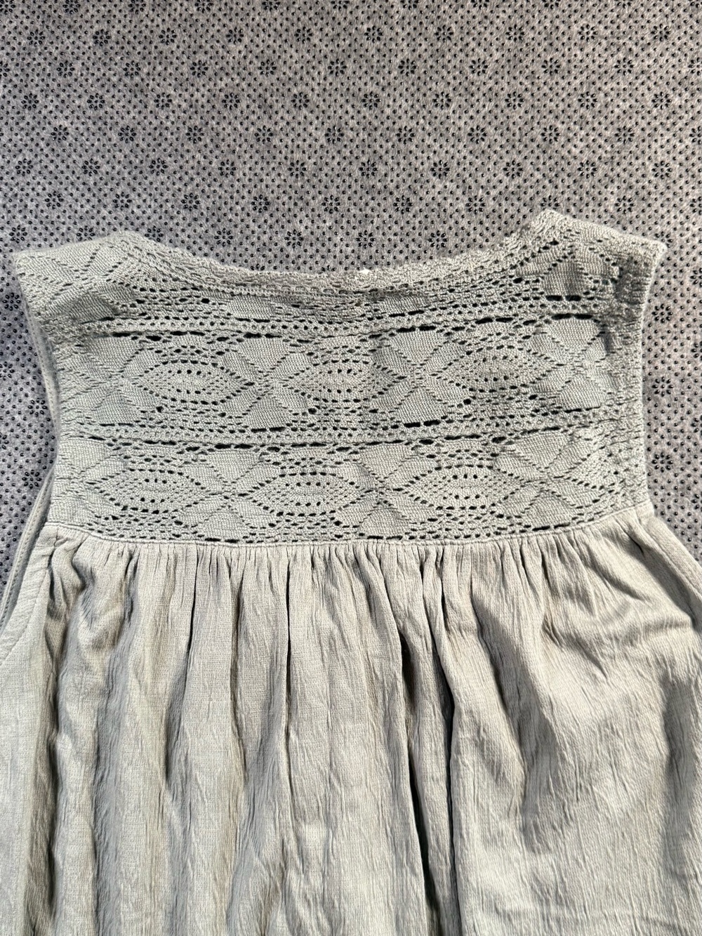 Lucky Brand Gray/green Crochet Sleeveless Top - Picture 8 of 12